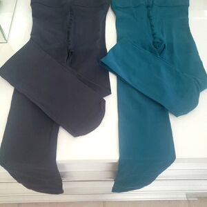 🌟NWOT Lot Of 2 Teal and Grey Snag Tights🌟